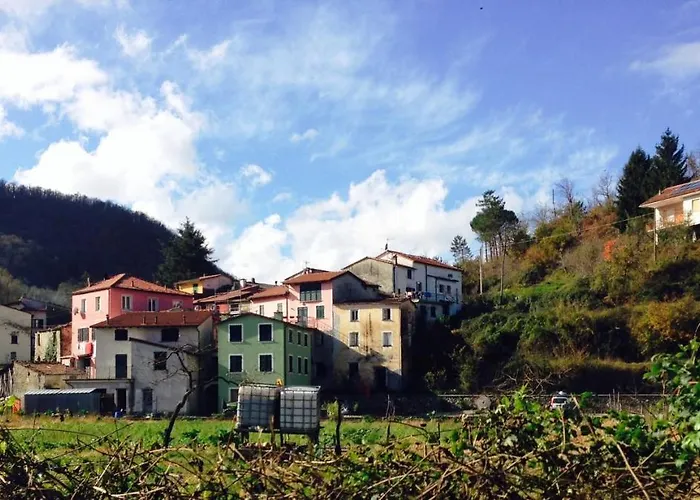 Sea Levanto And Cinque Terre Calm, Cool, Freedom,for Children And Pet Parking Holiday home Carrodano Inferiore